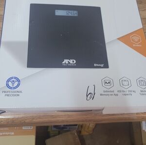 Black Wireless Scale